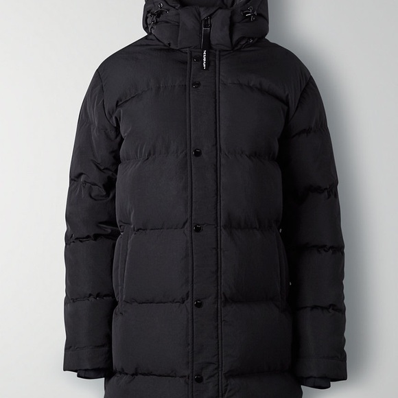 Aritzia Super Puff Mid - Picture 4 of 4